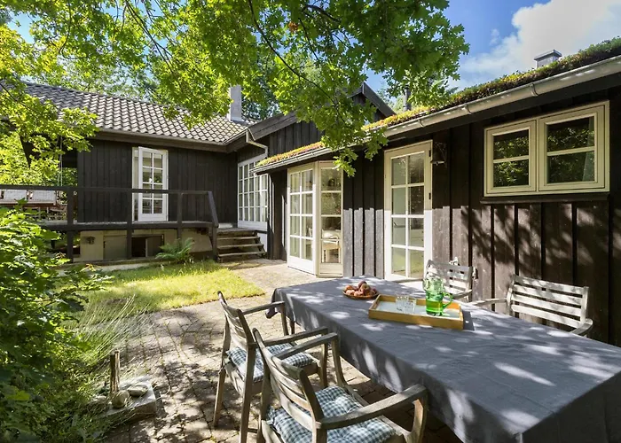 Сasa de vacaciones Stunning In With Wifi Allingåbro