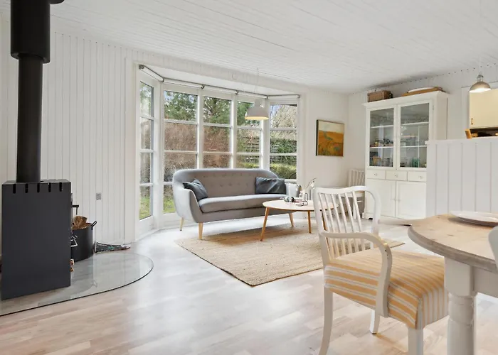 Сasa de vacaciones Stunning In With Wifi Allingåbro